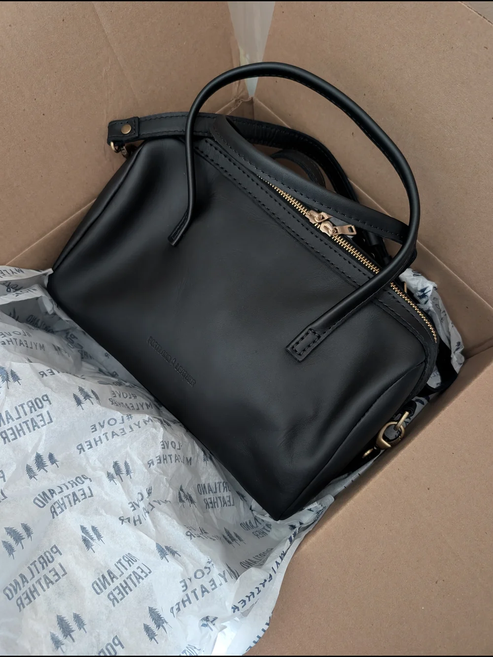 Portland Leather Goods Oversized Sloan Doctor Bag